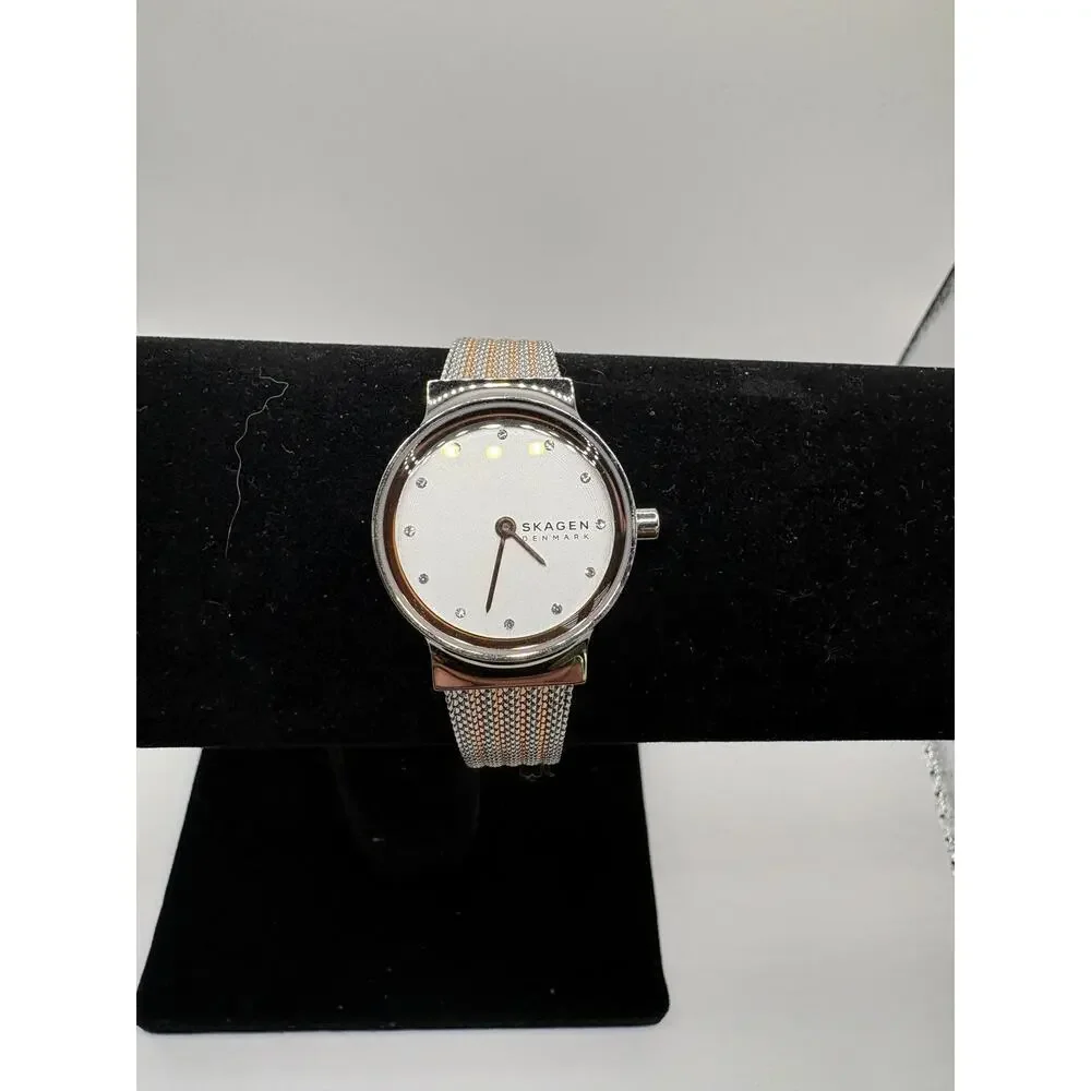 Skagen Denmark Women Watch Silver Mesh Bracelet Crystal Hour Markers Silver